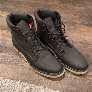 Timberland leather boots